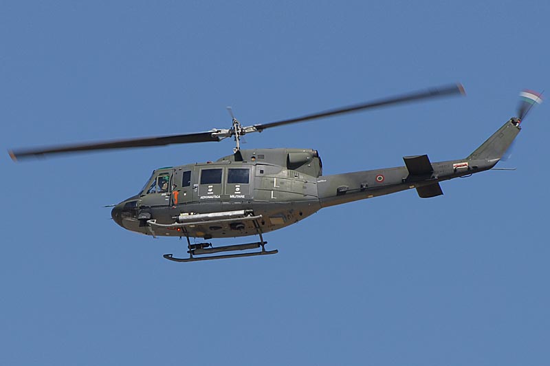 14 Bell 212 im Flug.jpg - AB.212 in flight